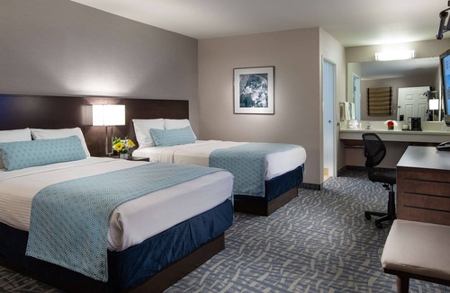 Burbank Hotel | Safari Inn Burbank/Universal, a Coast Hotel