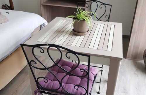 Thiergeville House | Safari Room - L'orval Guest Room
