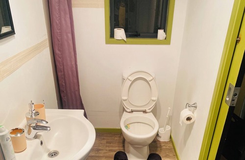 Te Puke Cabin | Safe and Secure - Central Te Puke