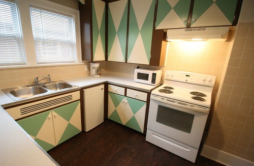 Niagara Falls Apartment | Safe, Clean & Spacious, Great for Families