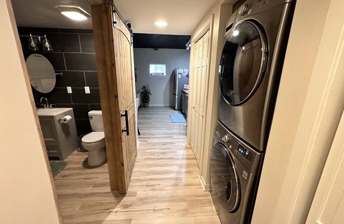 Ferndale Apartment | Safe, country oasis, just minutes away from everything, and pet friendly.