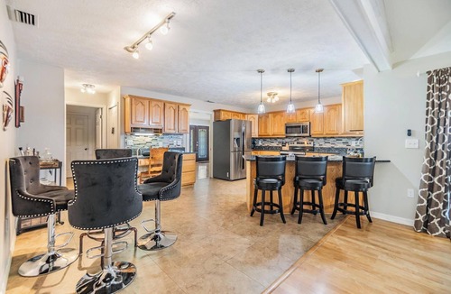 Safety Harbor House | Safety Harbor Pool Home