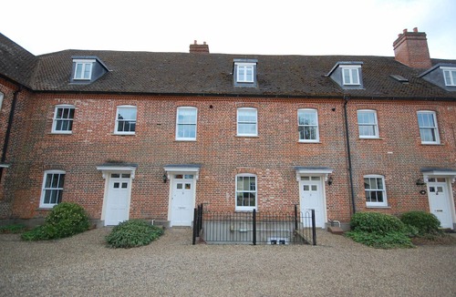 Blythburgh Cottage | Saffron, Blythview