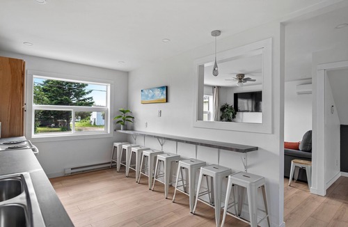 Pointe-du-Chene House | Saffron House