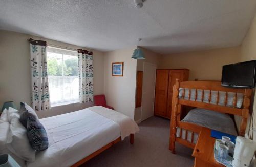 Combe Martin Bed & Breakfast | Saffron House