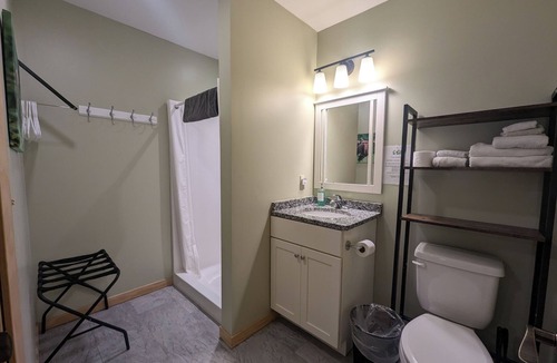 West Cook Cabin | Saganaga Lodge Small Room #3