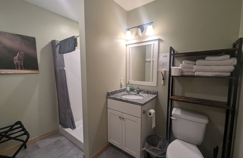 West Cook Cabin | Saganaga Lodge Small Room #4