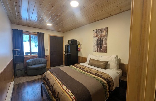 Grand Marais Cabin | Saganaga Lodge