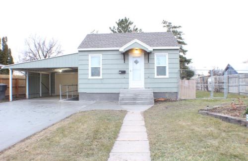 American Falls Apartment | Sage Cottage