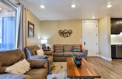 Moab South Valley Condo | Sage Creek 3BR Condo Pool - Desert Moab Escape C2