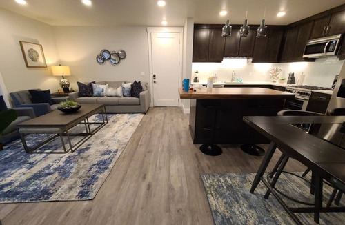 Moab South Valley Condo | Sage Creek Condo E2 - "Amazing Pool & Hot Tubs"