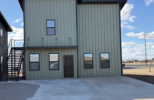 Floydada Apartment | Sage Lookout: New Build | 2nd Floor | Parking