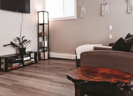 Bridgeland Apartment | Sage on the Bow - Central Spacious Condo