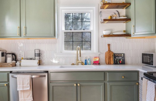 Lynchburg Cottage | Sage & Stone cottage-2BR near Downtown Lynchburg & LU
