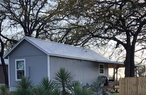 Rosston Cabin | SageBrush Luxurious Tiny Home Brand New!