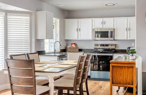 Centennial House | Sagewood Suite | Centennial Colorado