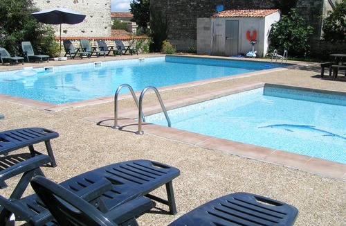 Duil-sur-le-Mignon House | Saggitarius Les Constellations