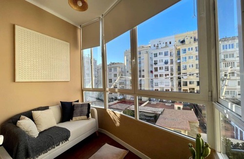 el Camp d'en Grassot i Gracia Nova Apartment | Sagrada Familia 4BD for Families