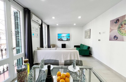 La Sagrada Familia Apartment | Sagrada Familia Gaudi