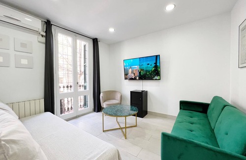 La Sagrada Familia Apartment | Sagrada Familia Gaudi