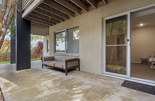 Inverloch House | Sail Away - Inlet Side