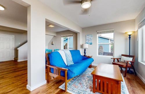 Clinton Hotel | Sail Away on Whidbey