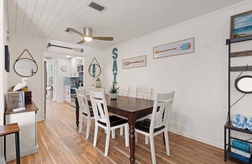 Jekyll Island House | Sail Away - Pet Friendly!
