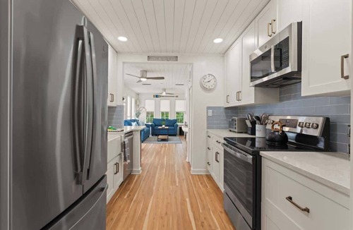 Jekyll Island House | Sail Away - Pet Friendly!
