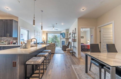 Dillon Condo | Sail Lofts by Summit County Mountain Retreats
