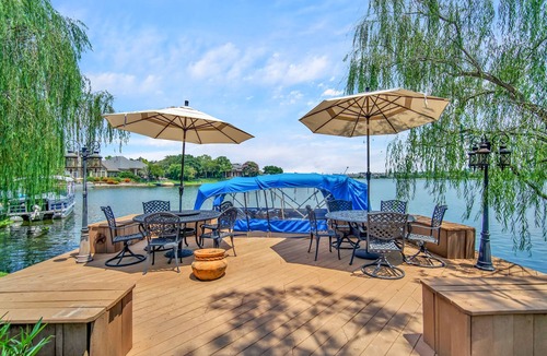 Panther Creek House | Sail to Hughes Landing, Waterway, or Pavilion. Heated Pool, Jacuzzi, & Cinema