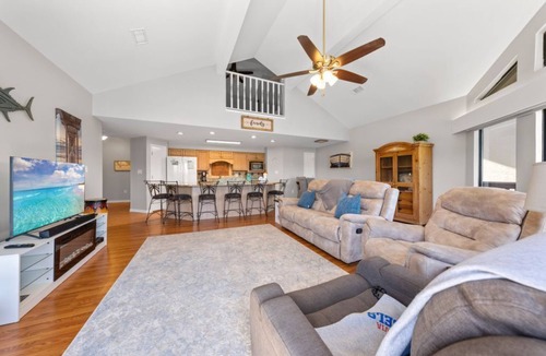 Gulf Shores Condo | Sailboat Bay 201 with Pool