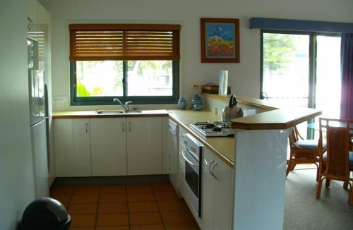 Happy Valley Apartment | Sailfish on Fraser