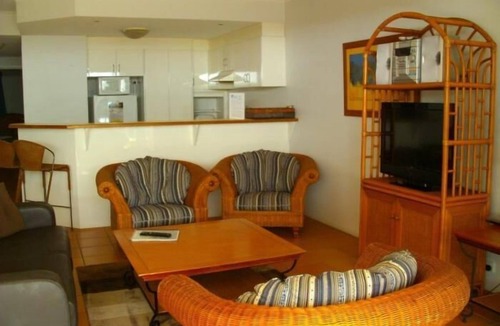 Happy Valley Apartment | Sailfish on Fraser