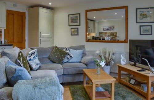 Tewitfield House | Sailing By