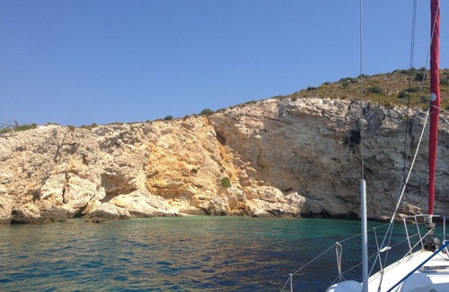 Cove Rogacic Boat Rental | Sailing holiday-be in touch with nature with this unique accommodationnn