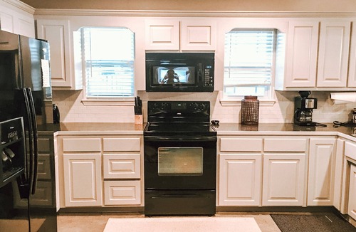 Kingston House | Sailor House - 3bed 2 bath, Sleeps 14, Kayaks included