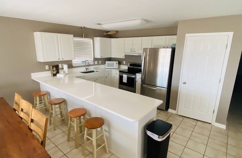 Fort Morgan House | 🏖Sailor’s Sky! Beautiful,4BR 3BA DOG FRIENDLY, sleeps 11! SPRING DATES OPEN!