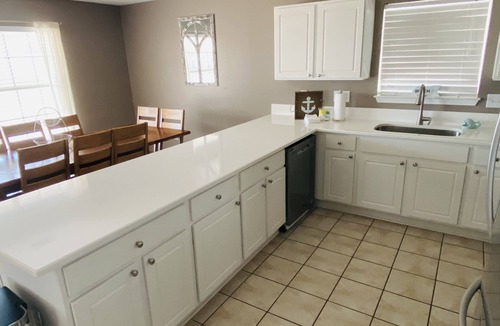 Fort Morgan House | 🏖Sailor’s Sky! Beautiful,4BR 3BA DOG FRIENDLY, sleeps 11! SPRING DATES OPEN!