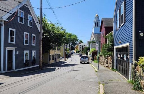 Marblehead Apartment | Sailors Retreat