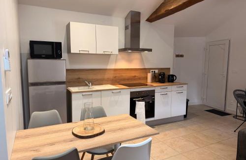 Lancie Apartment | Saint Amour Appartement T2