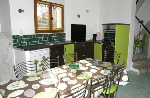 Saint-Bres Villa | Saint-Brès Pool & Nature