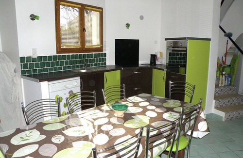 Saint-Bres Villa | Saint-Brès: Pool & Nature