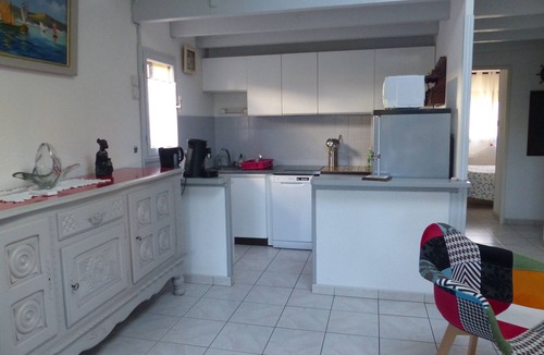 Saint-Cyprien Plage Ski Chalet | SAINT CYPRIEN Air-conditioned holiday home with garden