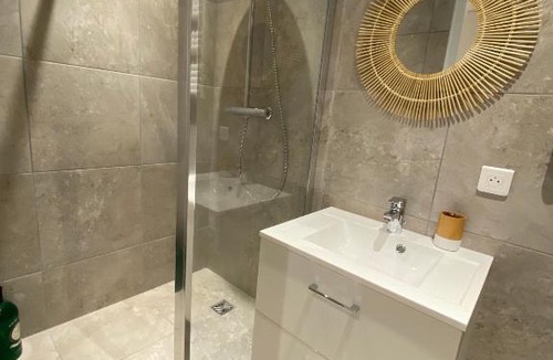 Saint-Roch - Badouillere - Chavanelle Apartment | Saint Étienne, studio cosy