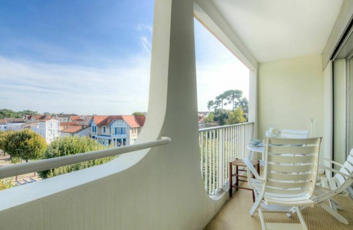 Saint-Palais-sur-Mer Apartment | Saint Palais 450.5