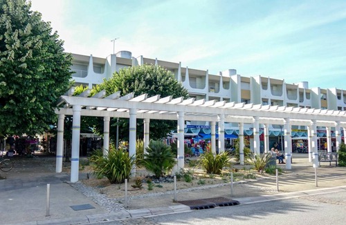 Saint-Palais-sur-Mer Apartment | Saint Palais 450.5