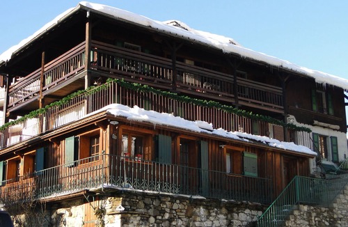 Saint-Gervais-les-Bains Ski Chalet | Saint-Gervais Centre - Old Chalet Comfortable