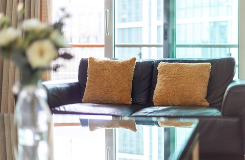 Vauxhall Apartment | Saint George's Terrace