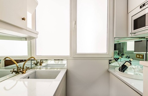6th Arrondissement Apartment | Saint Germain Chic Studio