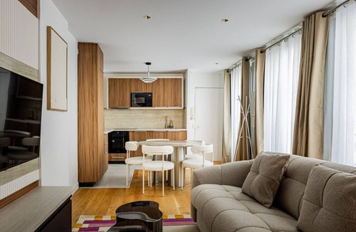 Saint-Germain-des-Pres Apartment | Saint Germain des près - 2 chambres - rénové